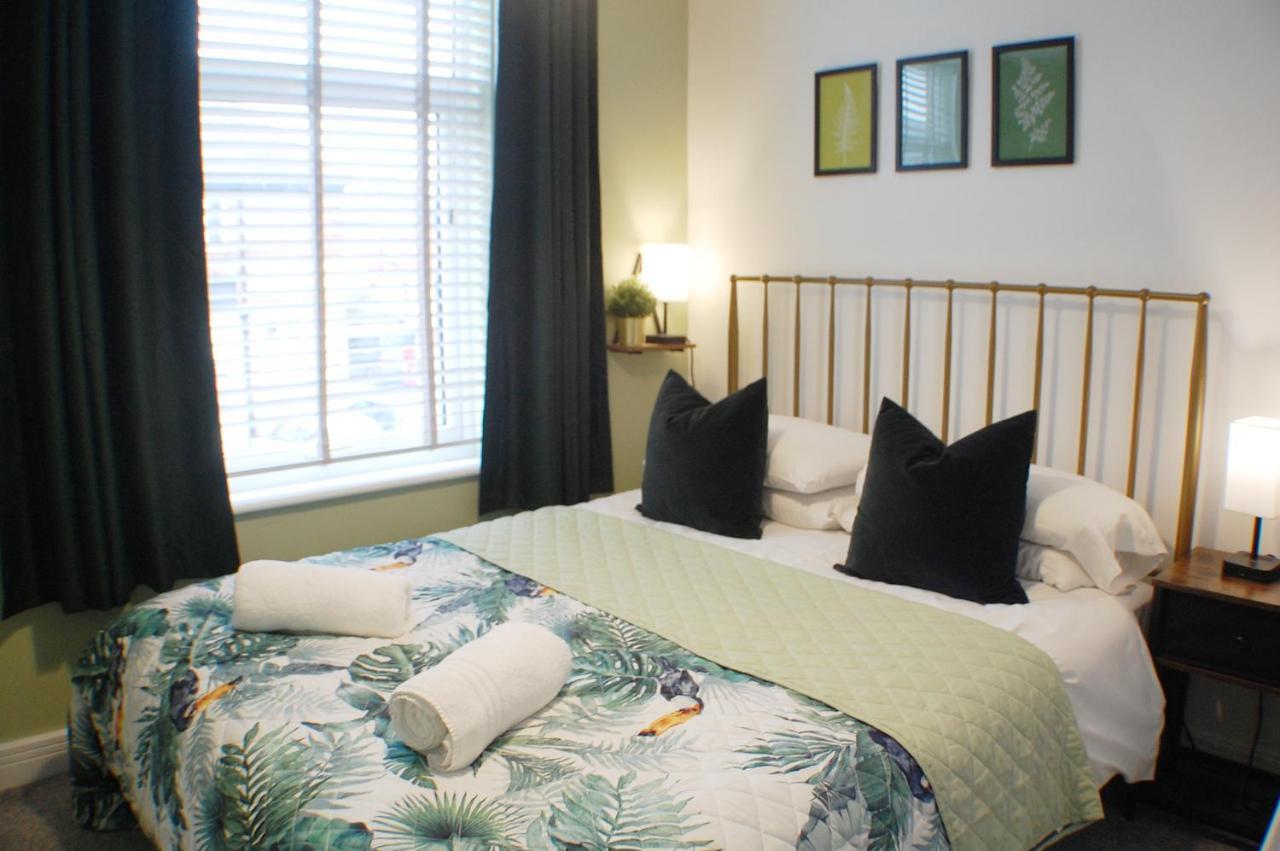 Townhouse With Private Parking Villa York Ngoại thất bức ảnh